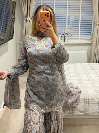 B O R O Q U E - Blue